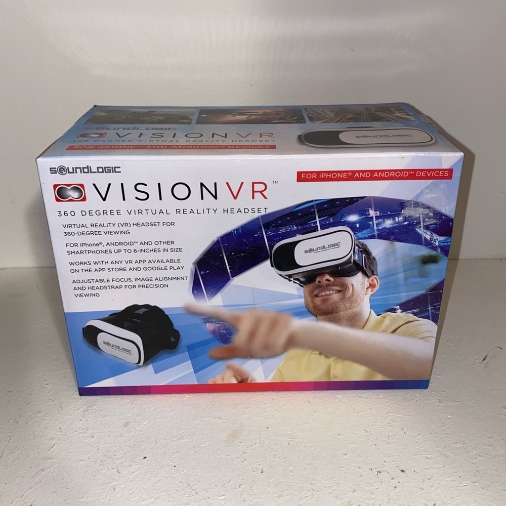 2 Virtual Reality Headsets!